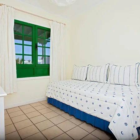 Ana Iris Playa Cucharas * Коста-Тегисе